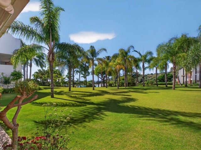 2 Bedrooms Apartment in Estepona