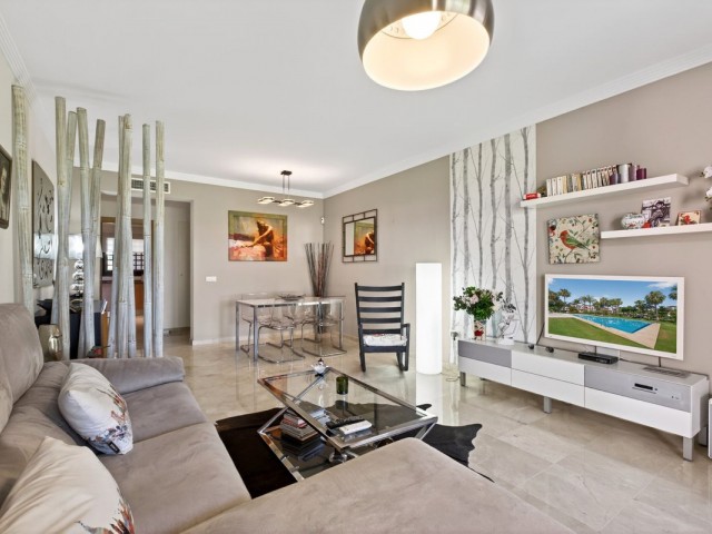 2 Bedrooms Apartment in Estepona