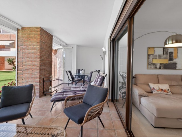 2 Bedrooms Apartment in Estepona