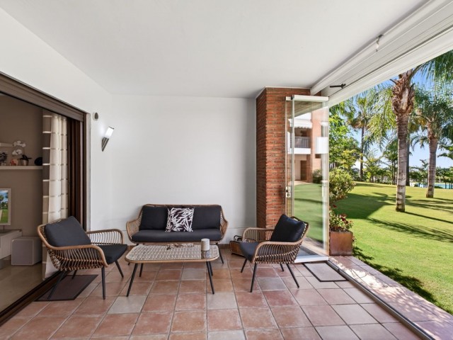 2 Bedrooms Apartment in Estepona