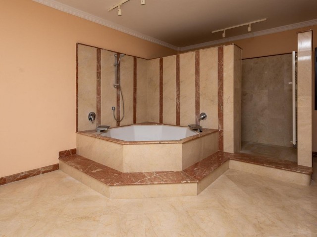 13 Bedrooms Villa in Alhaurín el Grande
