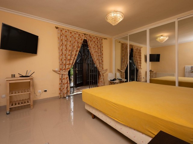 13 Bedrooms Villa in Alhaurín el Grande