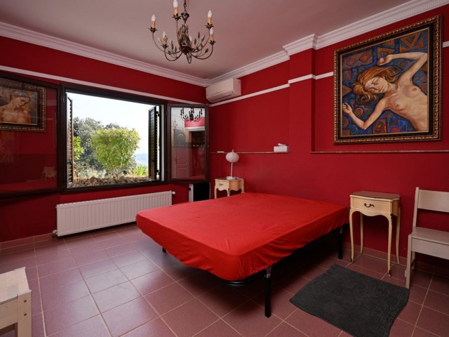 13 Bedrooms Villa in Alhaurín el Grande