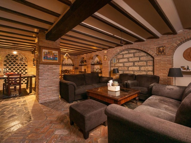 13 Bedrooms Villa in Alhaurín el Grande