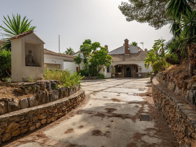 13 Bedrooms Villa in Alhaurín el Grande
