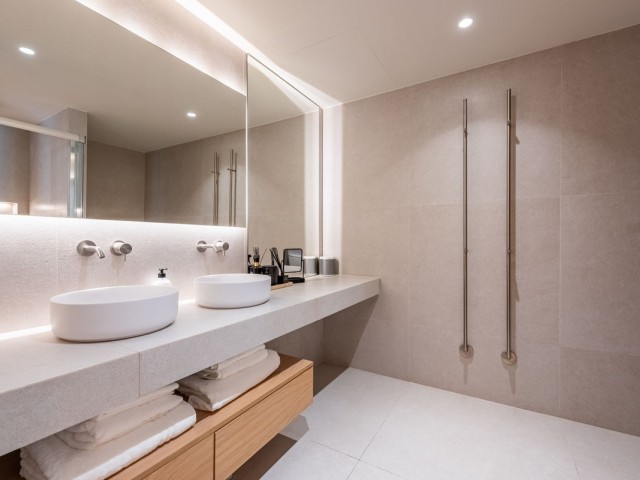 3 Schlafzimmer Apartment in Nueva Andalucía