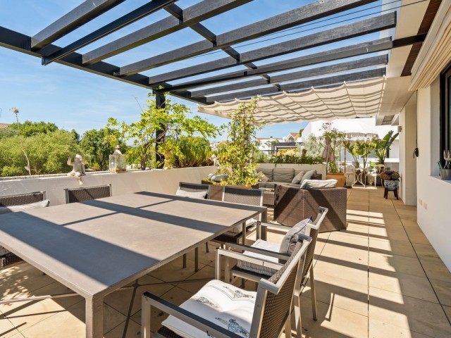 2 Soveroms Rekkehus i Sotogrande Alto