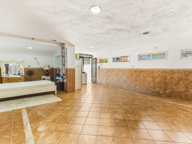 3 Bedrooms Townhouse in Estepona