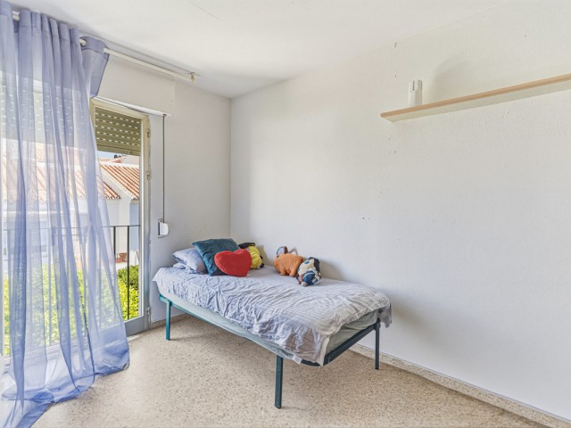 3 Bedrooms Townhouse in Estepona
