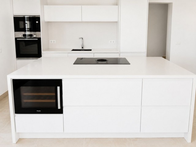 4 Bedrooms Villa in Fuengirola