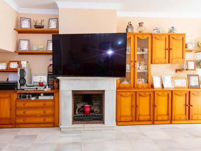 3 Bedrooms Townhouse in Estepona