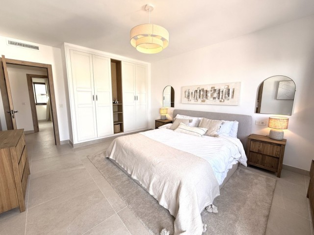 4 Bedrooms Townhouse in Estepona