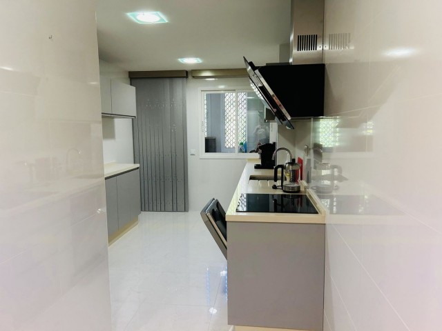 2 Schlafzimmer Apartment in Elviria