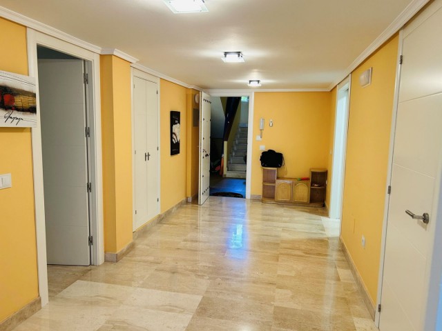 2 Schlafzimmer Apartment in Elviria