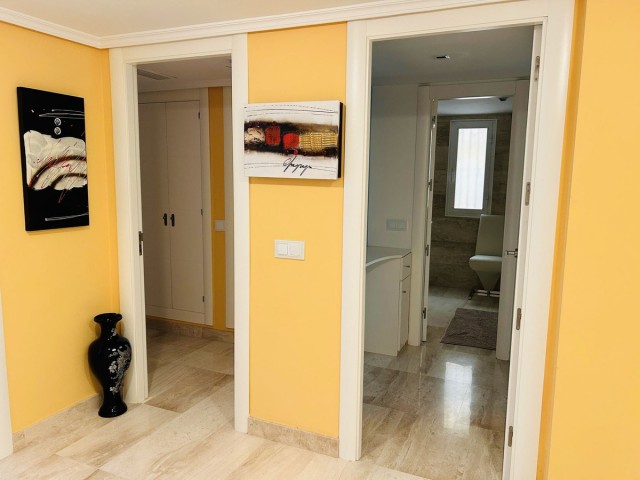 2 Schlafzimmer Apartment in Elviria