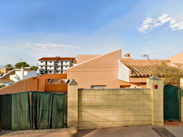 Villa, El Faro, R5251855