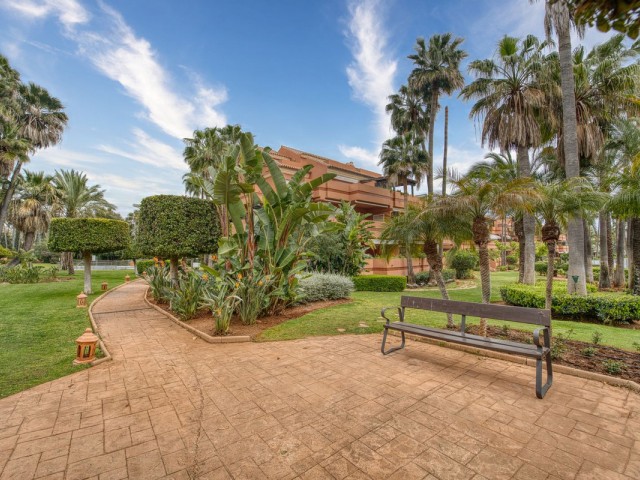 2 Bedrooms Apartment in Marbella