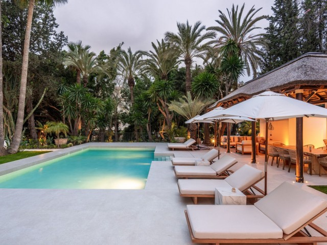 5 Soveroms Villa i Las Brisas