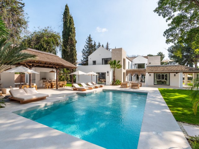 5 Soveroms Villa i Las Brisas