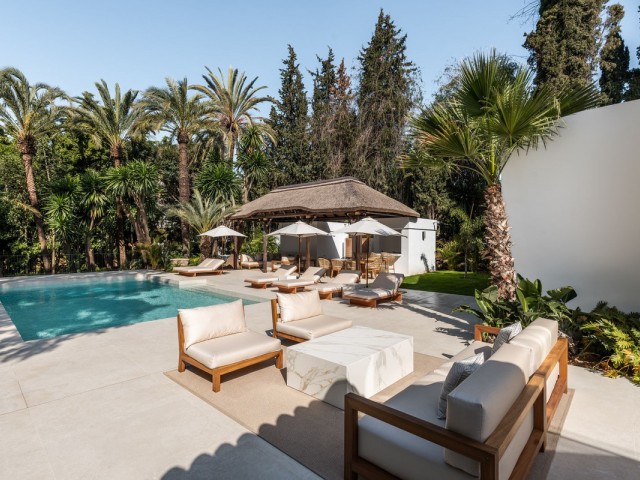 5 Soveroms Villa i Las Brisas