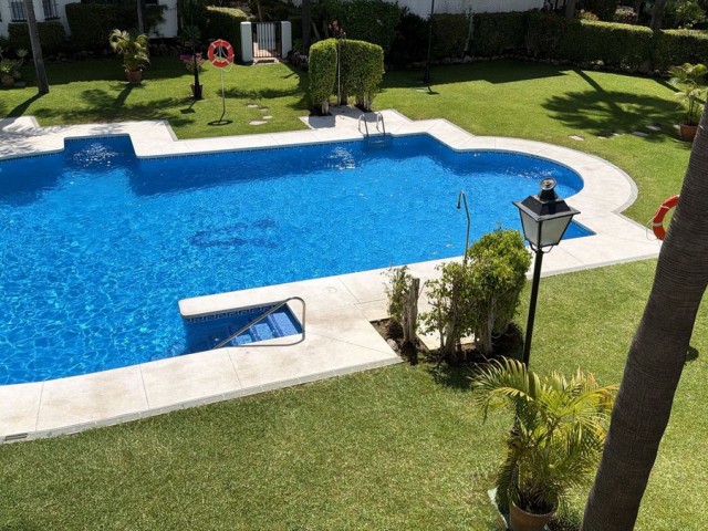 2 Schlafzimmer Apartment in Nueva Andalucía