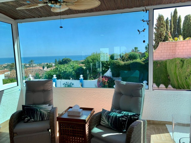 4 Bedrooms Villa in Benalmadena