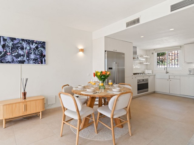 Rivitalo, Altos de los Monteros, R5406484