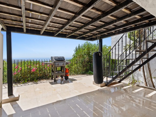 2 Slaapkamer Rijtjeshuis in Altos de los Monteros