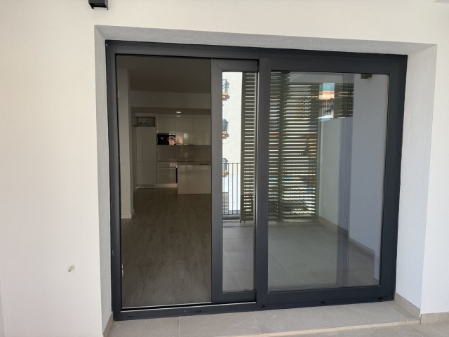 2 Bedrooms Apartment in Estepona