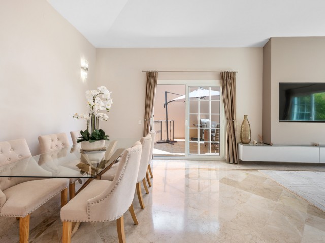 3 Bedrooms Villa in Nueva Andalucía