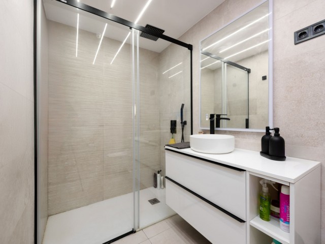 4 Bedrooms Apartment in Benalmadena Costa