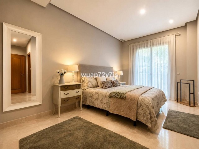 Appartement avec 2 Chambres  à Puerto Banús