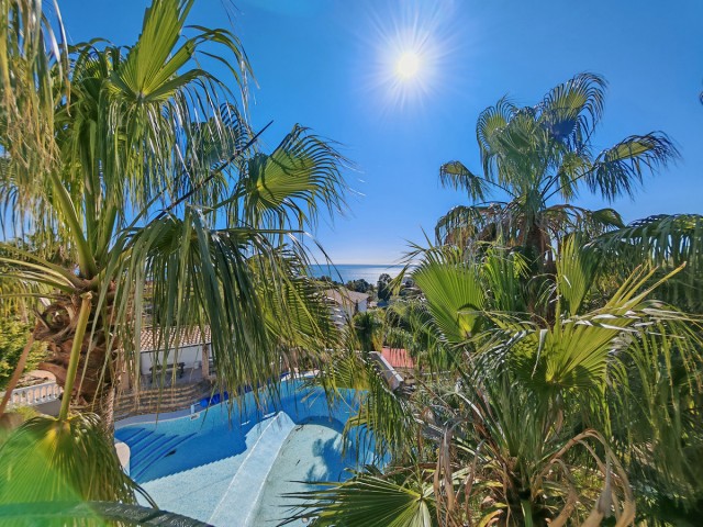 9 Bedrooms Villa in Benalmadena
