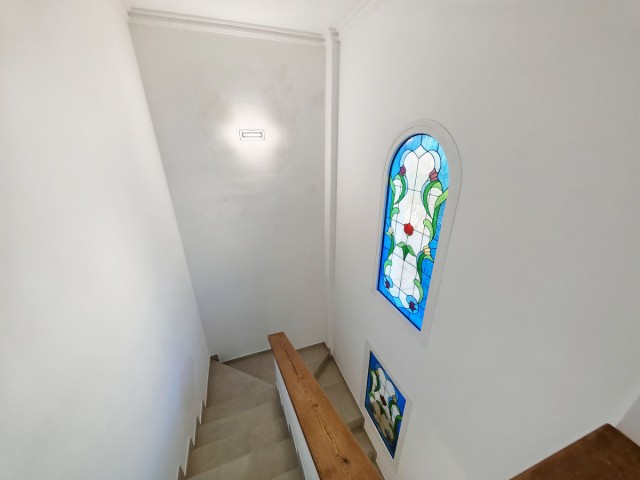 9 Bedrooms Villa in Benalmadena