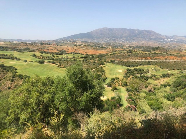 Adosado con 3 Dormitorios  en La Cala Golf