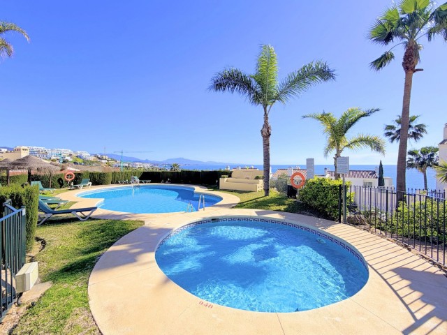 3 Makuuhuoneen Huoneisto Casares Playa