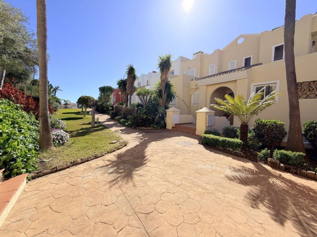 3 Makuuhuoneen Huoneisto Casares Playa