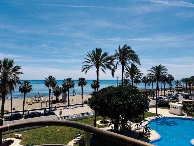 4 Bedrooms Apartment in Torremolinos