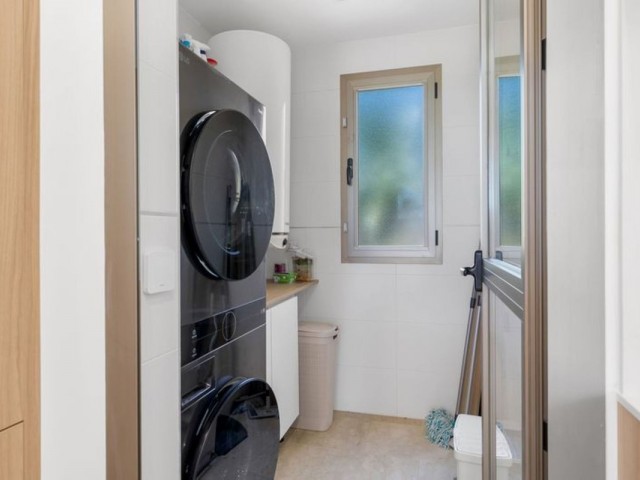 3 Bedrooms Apartment in Benahavís