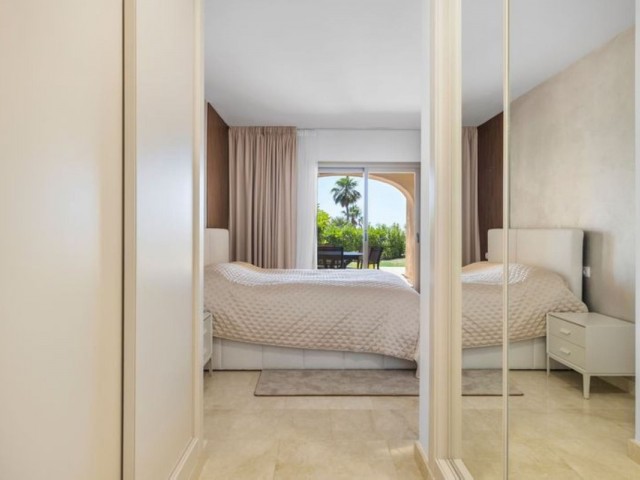 3 Bedrooms Apartment in Benahavís