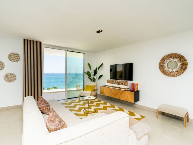 3 Bedrooms Apartment in Torrequebrada