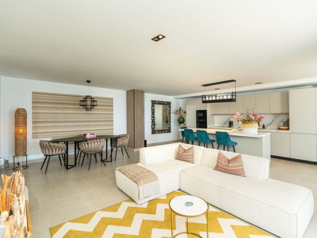 3 Bedrooms Apartment in Torrequebrada