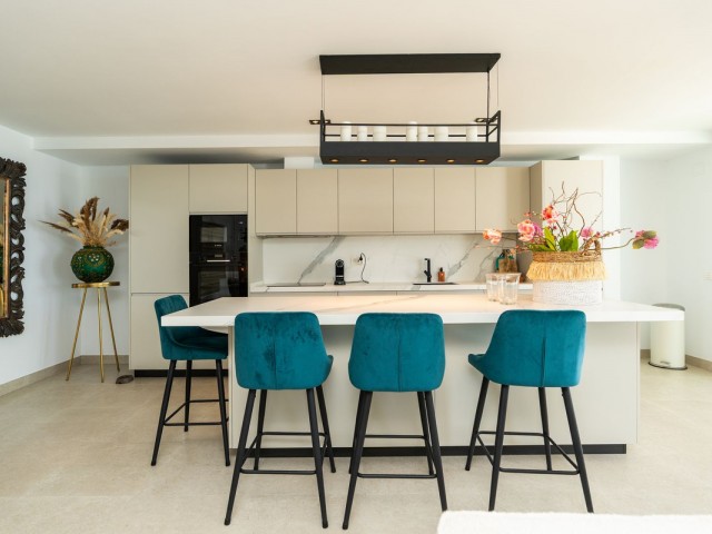 3 Bedrooms Apartment in Torrequebrada