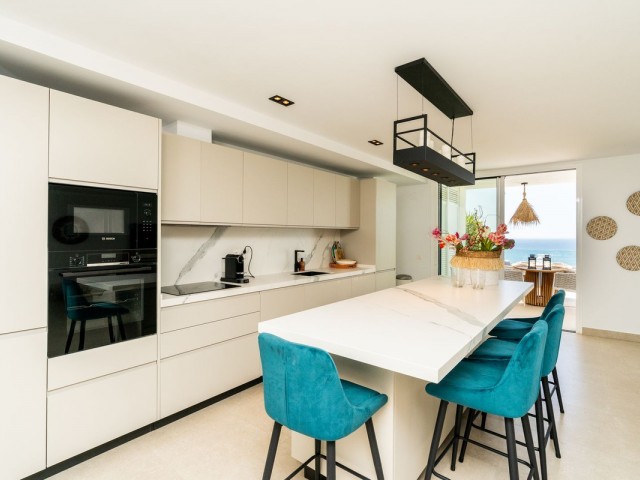 3 Bedrooms Apartment in Torrequebrada