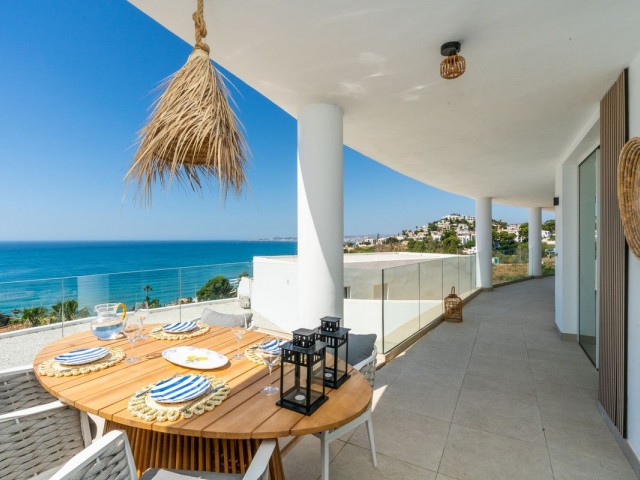 3 Bedrooms Apartment in Torrequebrada