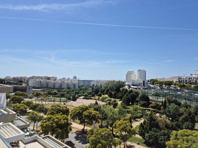 3 Bedrooms Apartment in Estepona