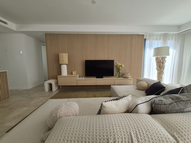 3 Bedrooms Apartment in Estepona