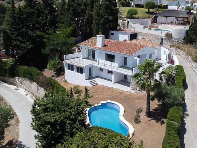 3 Bedrooms Villa in Mijas