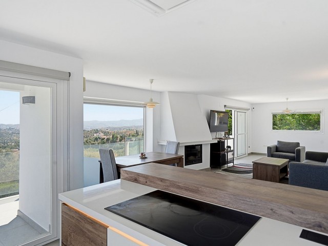 3 Bedrooms Villa in Mijas