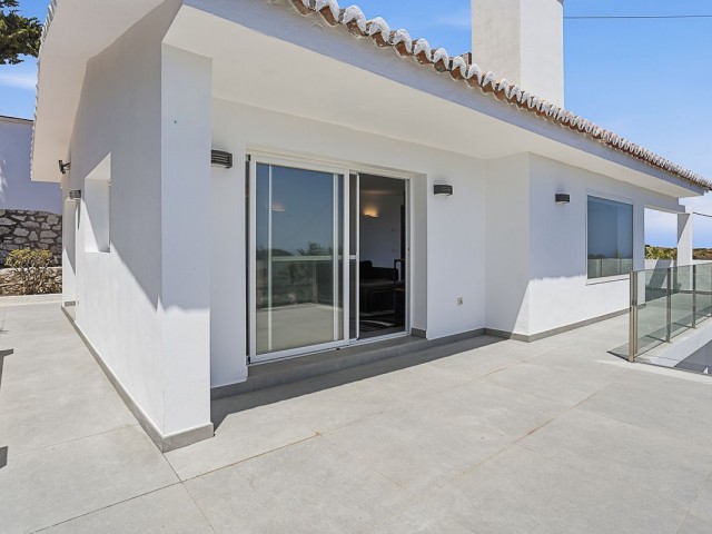 3 Bedrooms Villa in Mijas